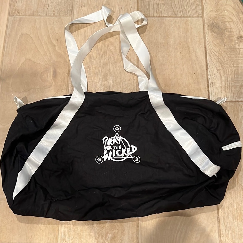 Panic at the Disco! Pray for the wicked tour duffle